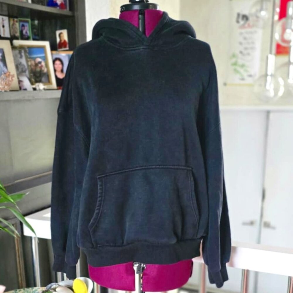 Anrabess Black Hoodie